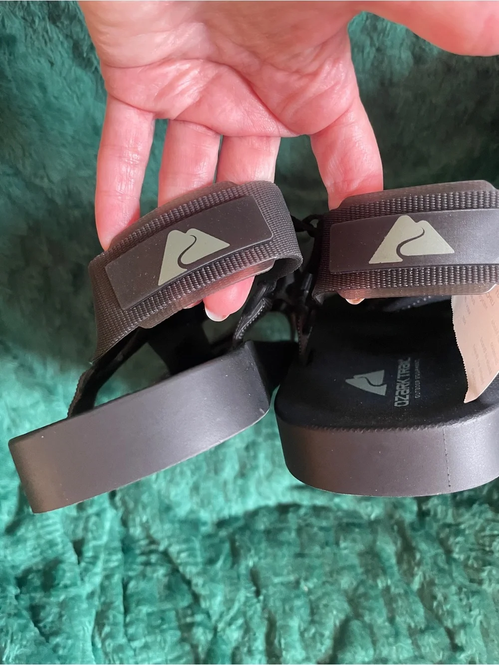 Ozark Trail Men's Black Adjustable Webbing Sandals size 11